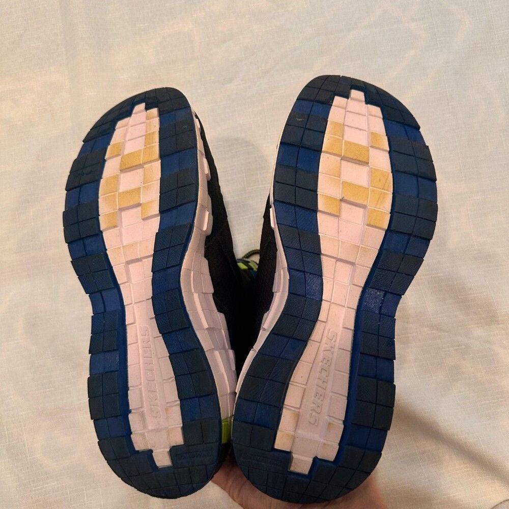 Skechers Cuboforce Boots - Picture 8 of 12